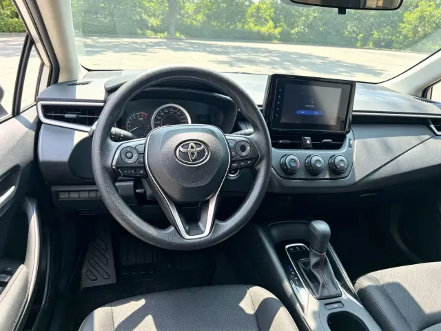 Toyota Corolla — Фото автомобиля 10