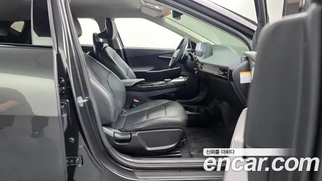 Kia EV6 — Фото автомобиля 26