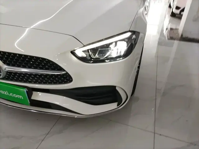 Mercedes-Benz C-Class — Фото автомобиля 23
