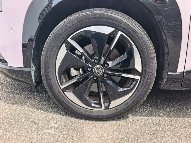 Toyota BoZhi 3X — Фото автомобиля 19