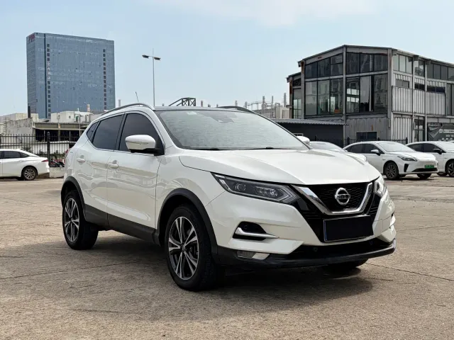 Nissan Qashqai — Фото автомобиля 3