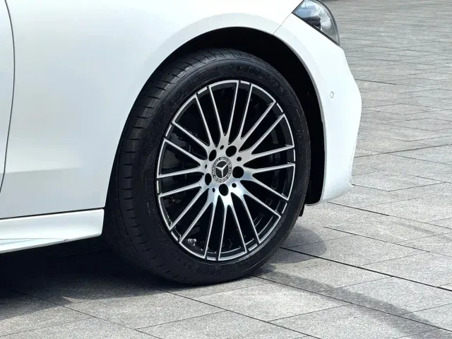 Mercedes-Benz C-Class — Фото автомобиля 5