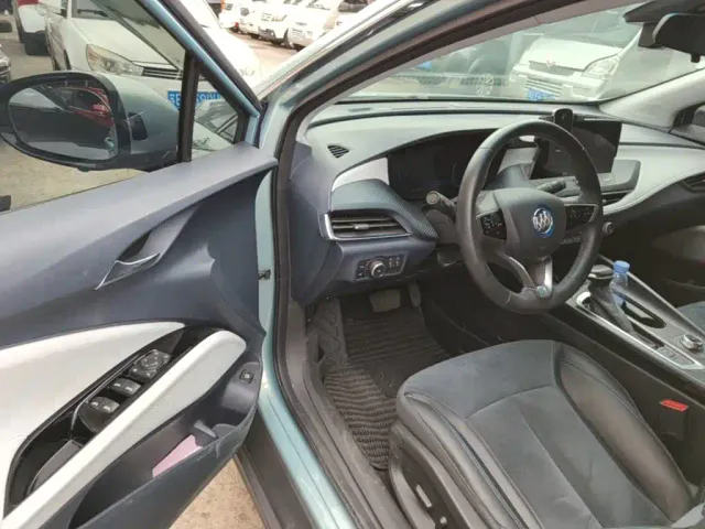 Buick Velite 6 — Фото автомобиля 15