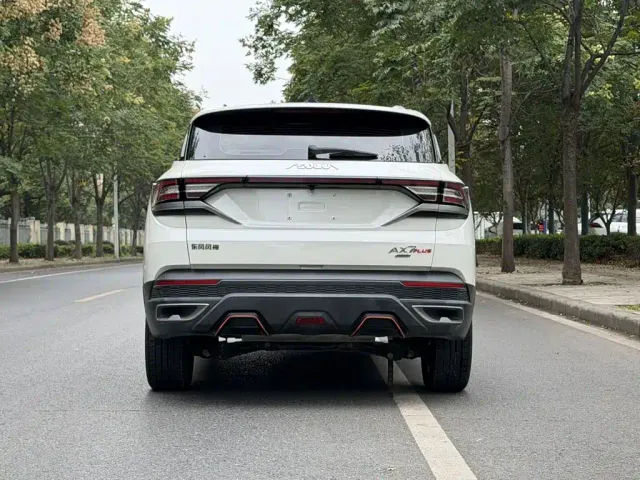 Dongfeng Fengshen AX7 — Фото автомобиля 8