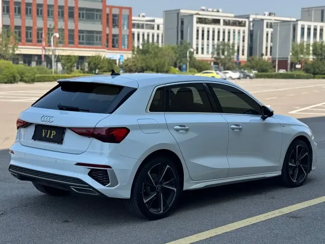 Audi Audi A3 2022 Sportback 35 TFSI Style Sport — Фото автомобиля 4