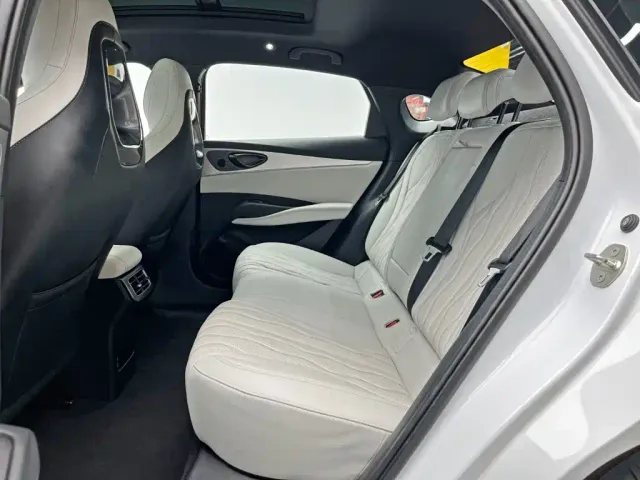 BYD Seal 06 New Energy 2024 DM-i 120KM Flagship — Фото автомобиля 15