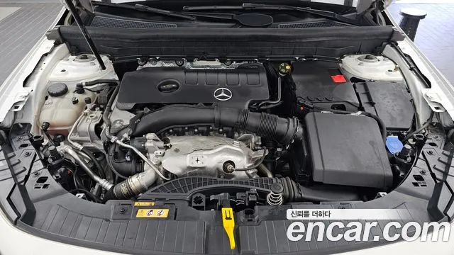 Mercedes-Benz GLB-Class — Фото автомобиля 6