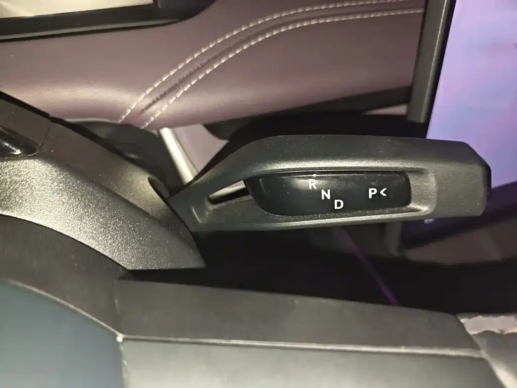 Xiaomi Auto Xiaomi SU7 2024 RWD Long Range Intelligent Driving Edition — Фото автомобиля 6