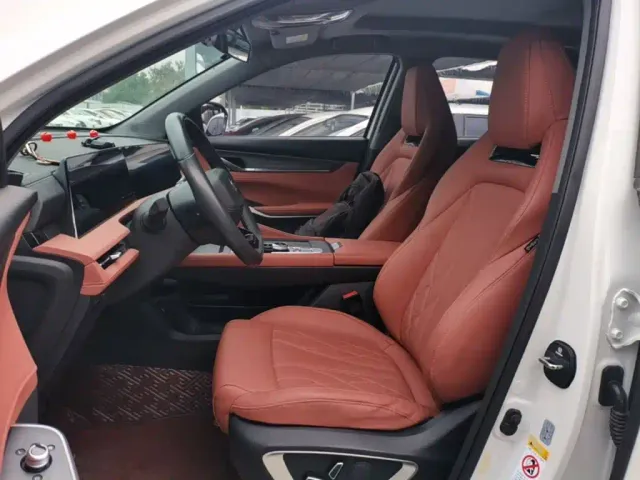 Changan CS75 Plus — Фото автомобиля 14