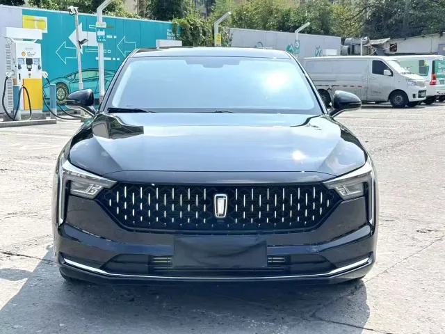 Bestune B70 — Фото автомобиля 2