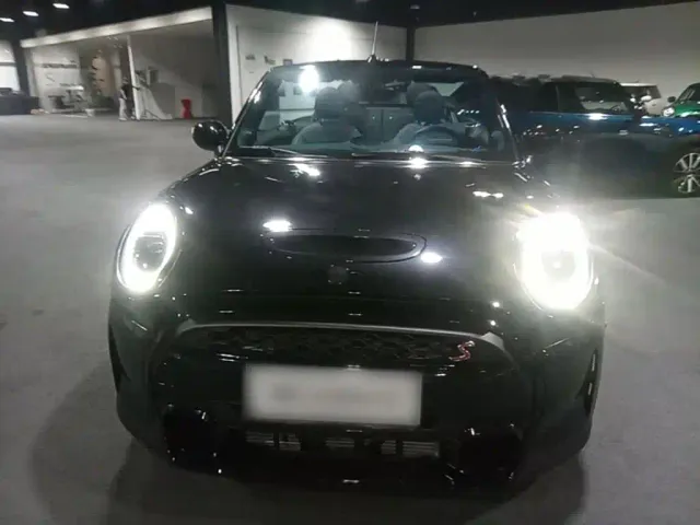 MINI Hatch — Фото автомобиля 2