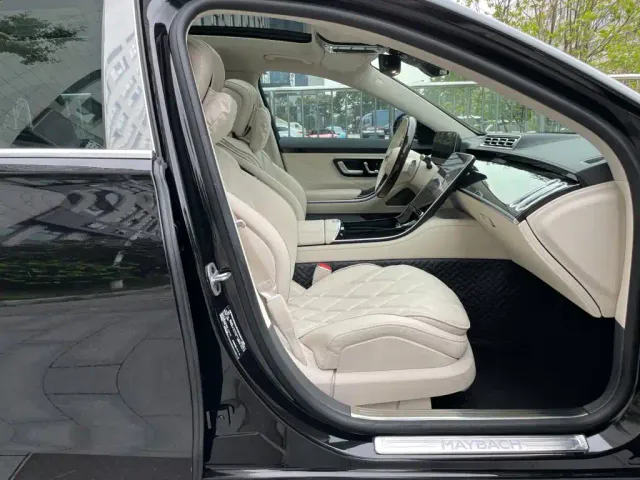 Mercedes-Benz Maybach S-Class — Фото автомобиля 18