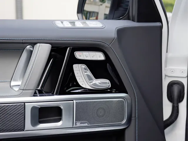 Mercedes-Benz G-Class — Фото автомобиля 15