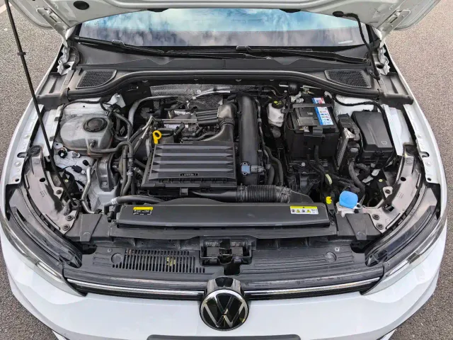 Volkswagen Golf — Фото автомобиля 7