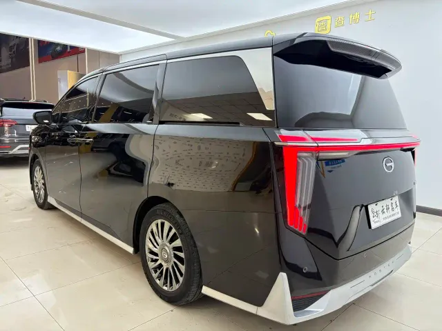 GAC Trumpchi M8 — Фото автомобиля 5