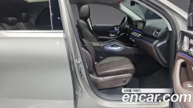 Mercedes-Benz GLE-Class — Фото автомобиля 4