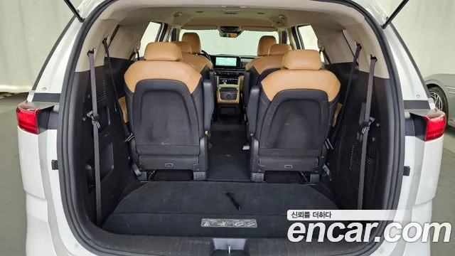 Kia Carnival 4th Gen — Фото автомобиля 24