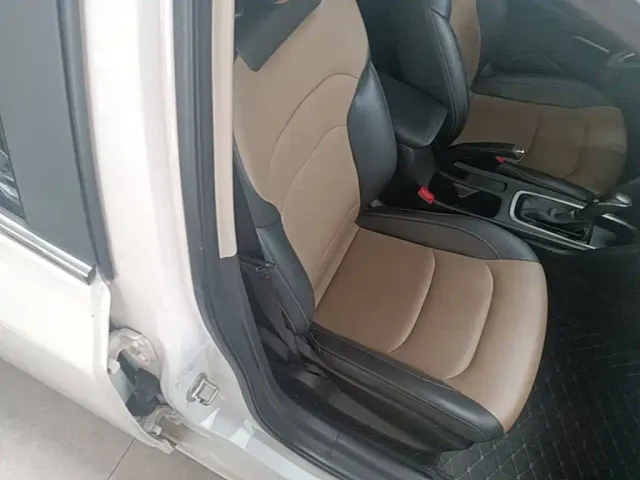 Chevrolet Monza — Фото автомобиля 24