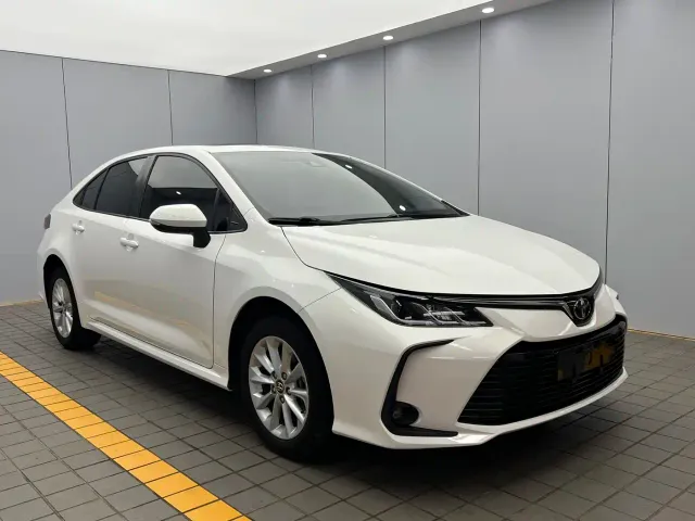 Toyota Corolla — Фото автомобиля 3
