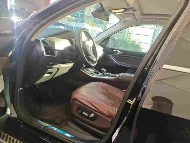 BMW X5 — Фото автомобиля 3