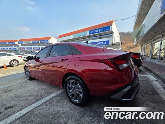 Hyundai AVANTE Новый Avante (CN7) — Фото автомобиля 5