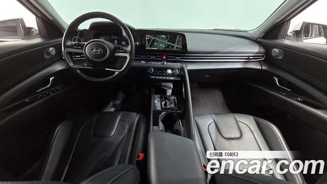 Hyundai AVANTE Новый Avante (CN7) — Фото автомобиля 7