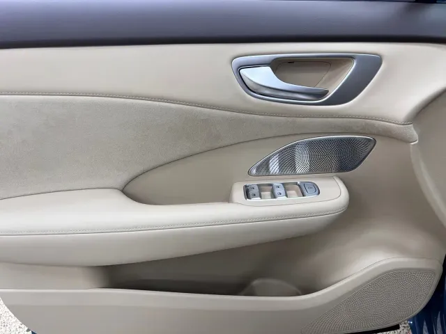 Shangjie SUV — Фото автомобиля 12