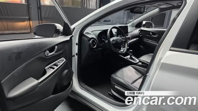 Hyundai Kona Новый Kona Бензин 2.0 2WD — Фото автомобиля 10