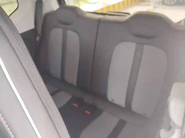 Wuling Hongguang Mini EV — Фото автомобиля 16