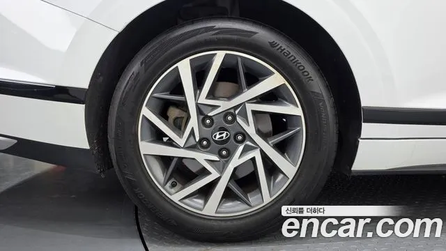 Hyundai Grandeur Grandeur (GN7) 3.5 LPG 2WD (Такси) — Фото автомобиля 4
