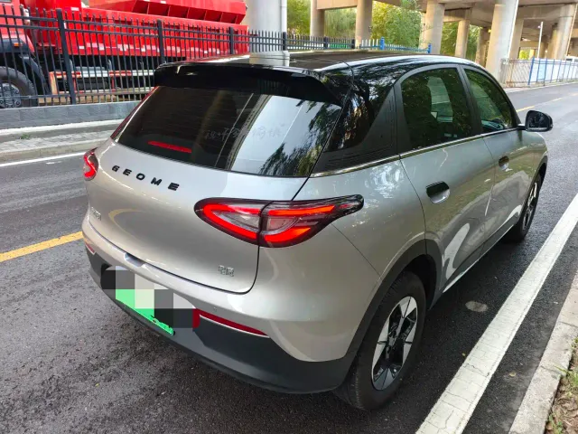 Geely Starry Wish — Фото автомобиля 6