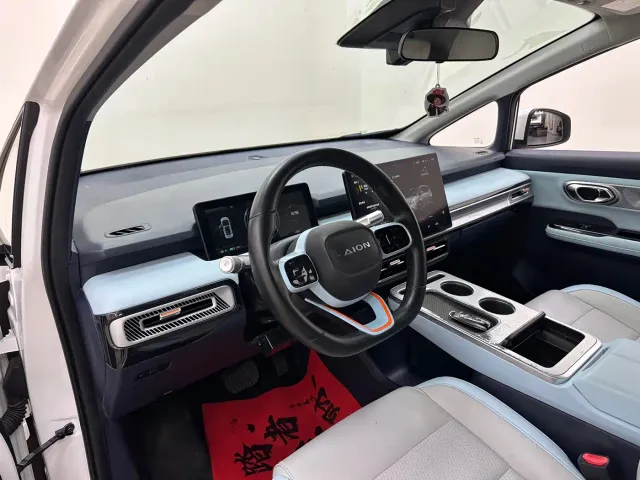 GAC Aion Y — Фото автомобиля 12