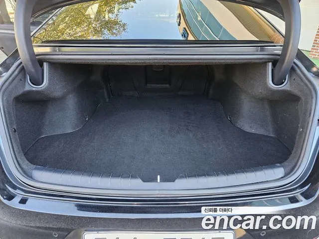 Kia K8 — Фото автомобиля 14