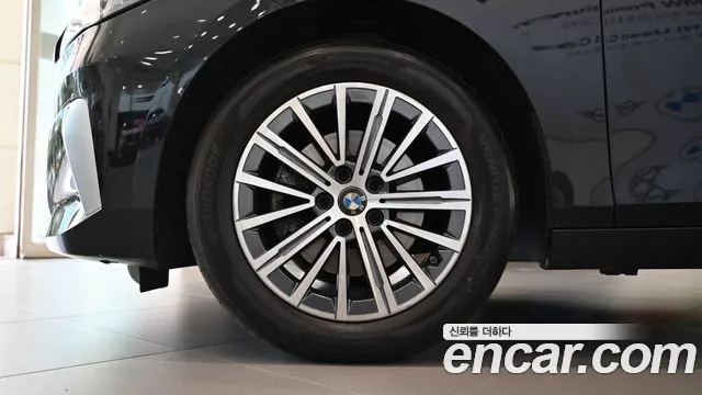 BMW 2 Series U06 — Фото автомобиля 5