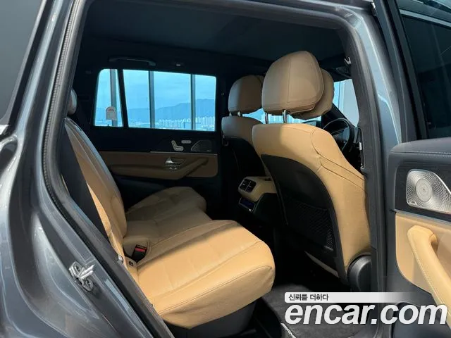 Mercedes-Benz GLS-Class — Фото автомобиля 20