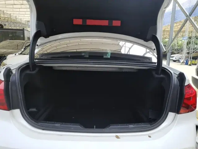 BMW 1 Series — Фото автомобиля 18