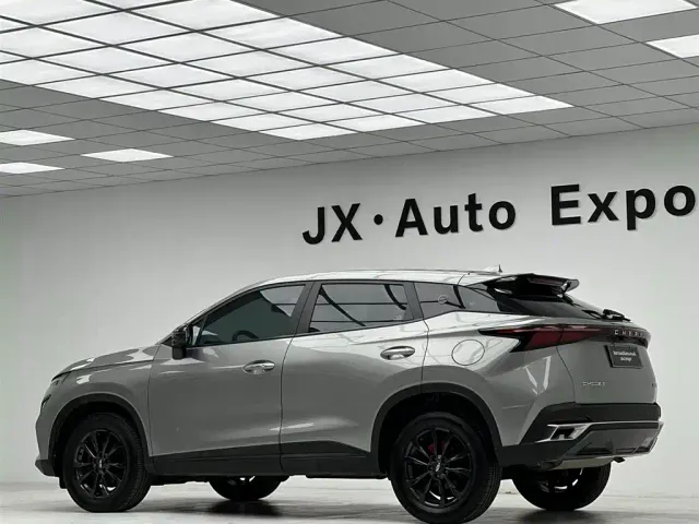 Chery Omoda 5 — Фото автомобиля 10