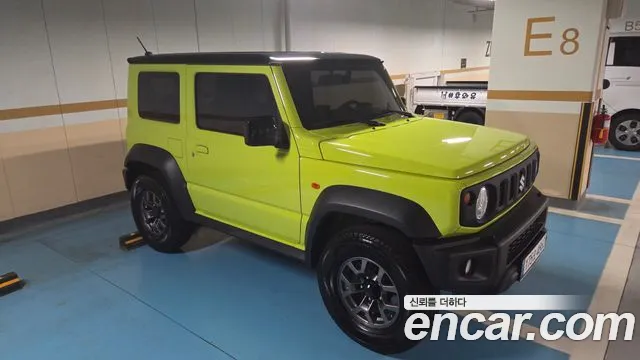 Фотография автомобиля — Suzuki Jimny