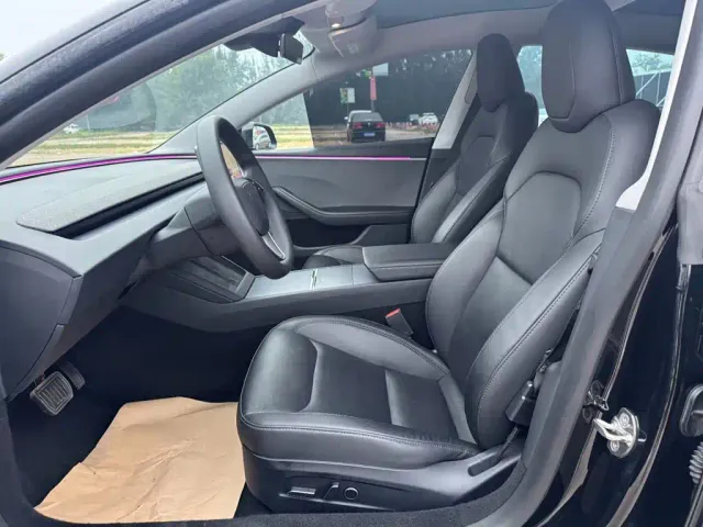 Tesla Model 3 2023 Rear-Wheel Drive — Фото автомобиля 9