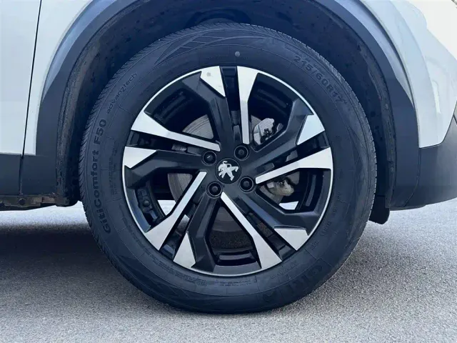 Peugeot 2008 — Фото автомобиля 23