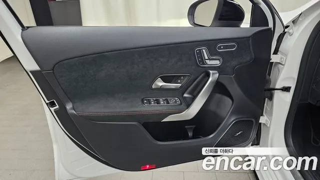 Mercedes-Benz A-Class W177 — Фото автомобиля 13