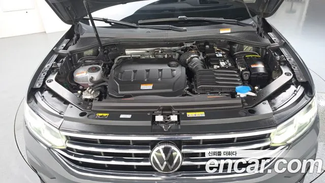 Volkswagen Tiguan Tiguan 2 поколение 2.0 TDI Prestige — Фото автомобиля 5