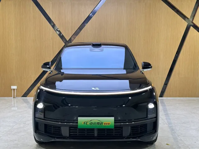 Li Auto L9 — Фото автомобиля 2