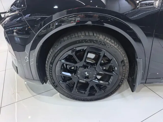 Xpeng G7 — Фото автомобиля 5