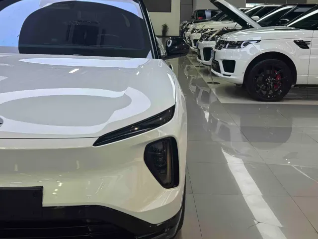 Nio ES6 — Фото автомобиля 3