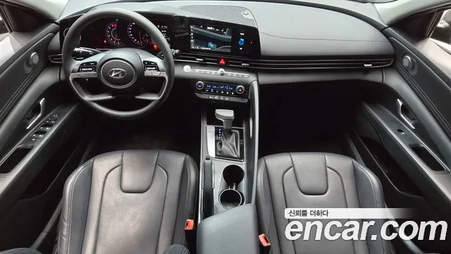 Hyundai AVANTE Avante (CN7) — Фото автомобиля 7