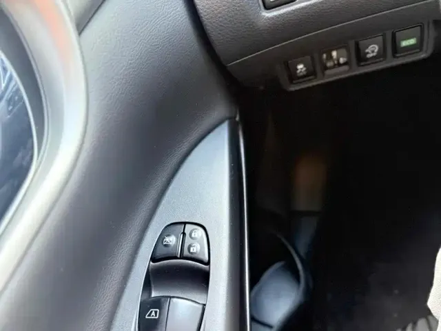 Nissan Sylphy — Фото автомобиля 16