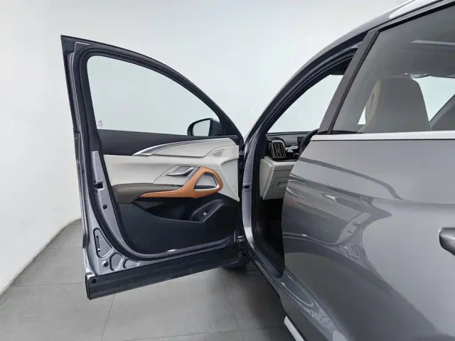 BYD Song Pro — Фото автомобиля 8