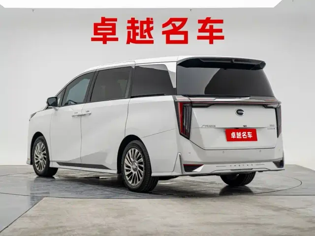 GAC Trumpchi M8 — Фото автомобиля 8