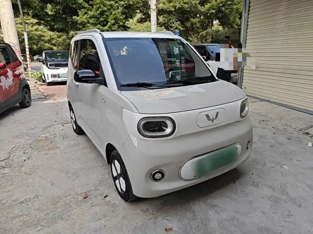 Wuling Hongguang Mini EV — Фото автомобиля 3